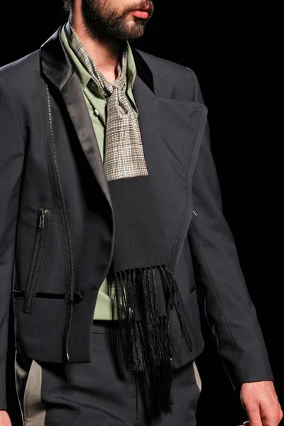 Look 42